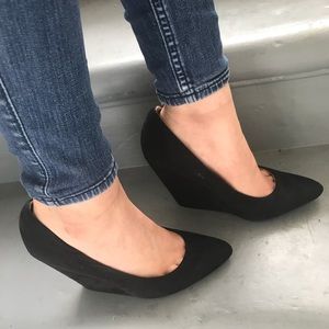 Nine West Black Suede Wedges